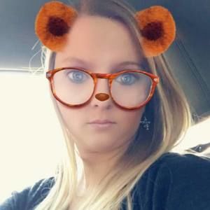 Meet your Posher, Kacie